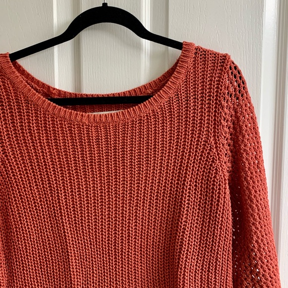 ANN TAYLOR LOFT CORAL KNIT SWEATER - Picture 2 of 3